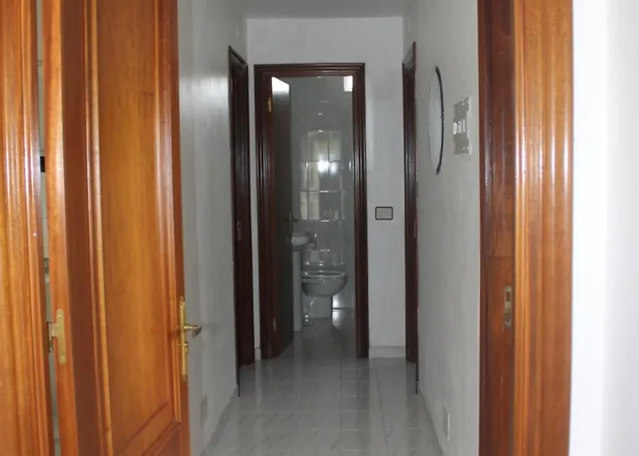 Piso De Eleuterio * Camelle